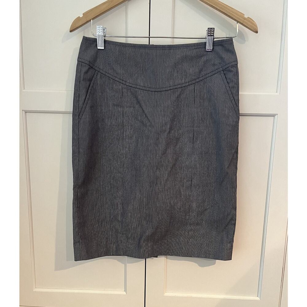 Banana Republic Grey Stretch Pencil Skirt Sz. 0